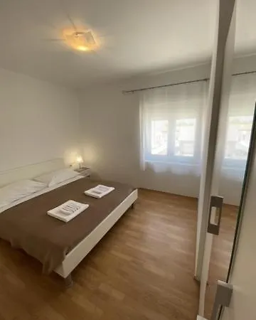 Apartments Zvonimir