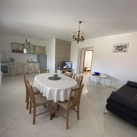 Apartments Zvonimir Apartment Privlaka (Zadar)