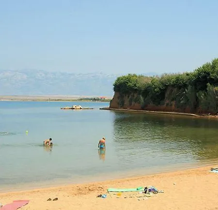 Apartments Zvonimir *